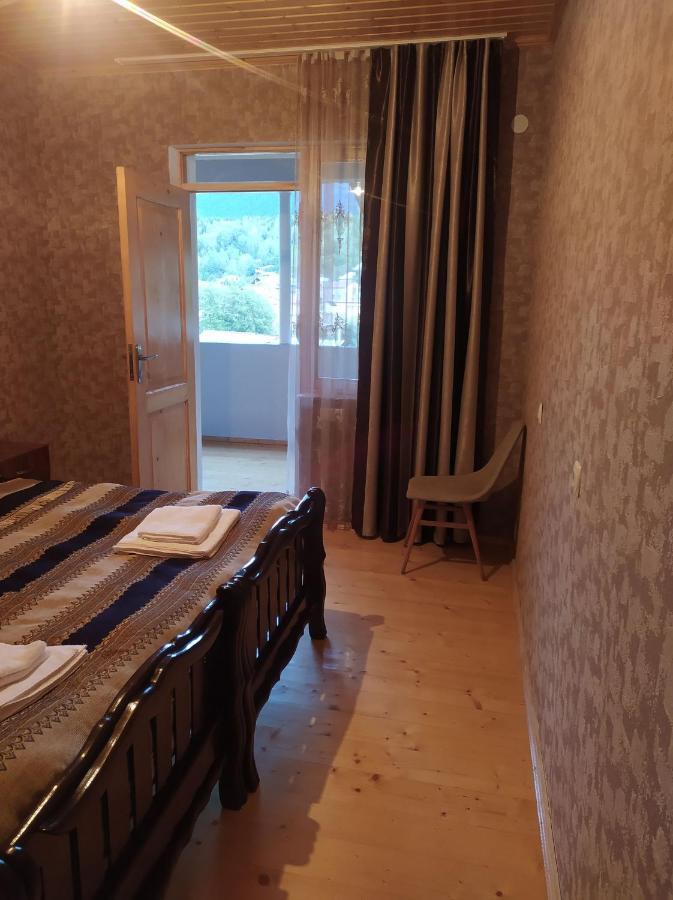 Guest House Nene Μέστια Εξωτερικό φωτογραφία